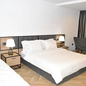 prime-hotel-tirana.albaniahotels.org/